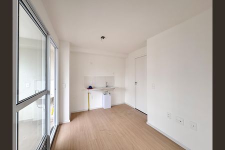 Sala/ Cozinha  de apartamento à venda com 1 quarto, 35m² em Vila Santa Delfina, São Paulo
