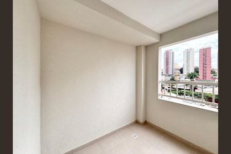 Apartamento à venda com 35m², 1 quarto e sem vaga Apartamento à venda com 35m², 1 quarto e sem vagaVaranda 2