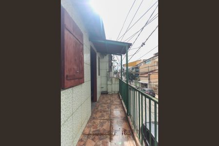 Casa à venda com 150m², 2 quartos e 2 vagasCasa 2 - Varanda da Sala