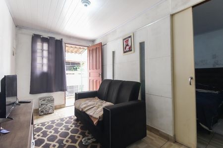 Casa à venda com 150m², 2 quartos e 2 vagasCasa 2 - Sala