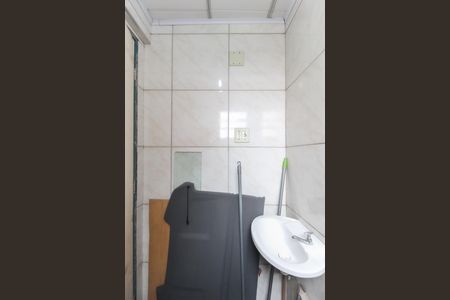 Casa à venda com 150m², 2 quartos e 2 vagasBanheiro de serviço