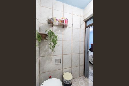 Casa à venda com 150m², 2 quartos e 2 vagasCasa 1- Banheiro social