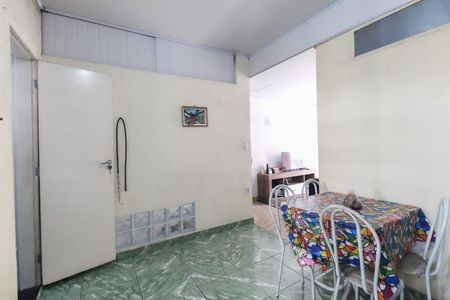 Casa à venda com 150m², 2 quartos e 2 vagasCasa 2 - Cozinha