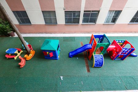 Apartamento à venda com 67m², 3 quartos e 1 vaga Apartamento à venda com 67m², 3 quartos e 1 vagaÁrea comum - Playground