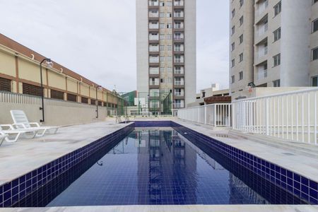 Apartamento para alugar com 39m², 2 quartos e 1 vaga Apartamento para alugar com 39m², 2 quartos e 1 vagaÁrea comum - Piscina
