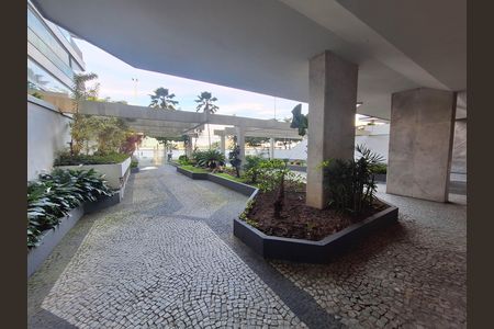 Apartamento à venda com 115m², 3 quartos e 1 vaga Apartamento à venda com 115m², 3 quartos e 1 vagaÁrea comum