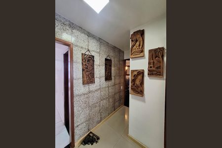 Apartamento à venda com 115m², 3 quartos e 1 vaga Apartamento à venda com 115m², 3 quartos e 1 vagaCorredor