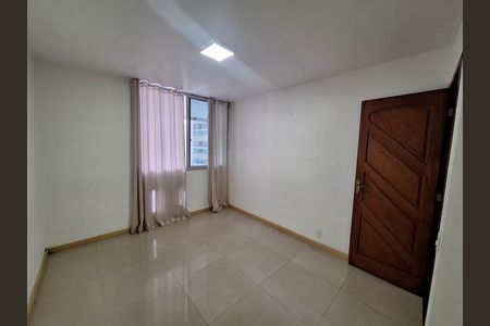 Apartamento à venda com 115m², 3 quartos e 1 vaga Apartamento à venda com 115m², 3 quartos e 1 vagaQuarto 1