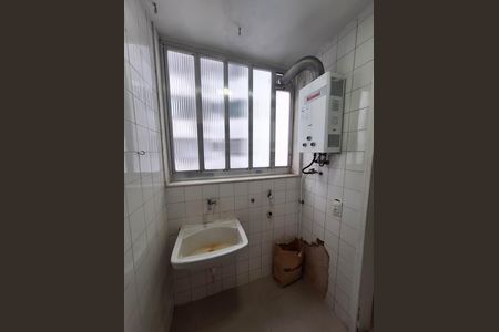 Apartamento à venda com 115m², 3 quartos e 1 vaga Apartamento à venda com 115m², 3 quartos e 1 vagaCozinha e Área de Serviço