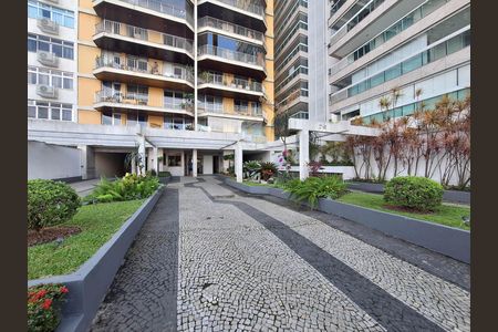 Apartamento à venda com 115m², 3 quartos e 1 vaga Apartamento à venda com 115m², 3 quartos e 1 vagaÁrea comum