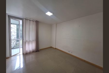 Apartamento à venda com 115m², 3 quartos e 1 vaga Apartamento à venda com 115m², 3 quartos e 1 vagaQuarto 2