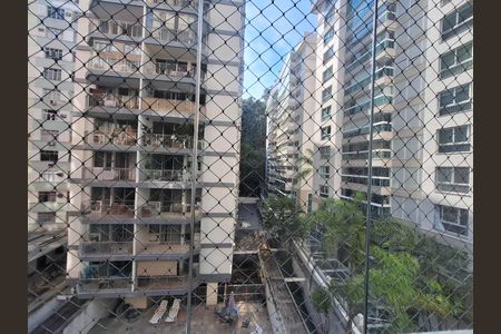 Apartamento à venda com 115m², 3 quartos e 1 vaga Apartamento à venda com 115m², 3 quartos e 1 vagaVista da Sala