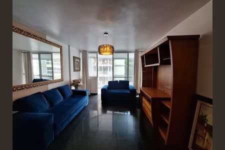 Apartamento à venda com 115m², 3 quartos e 1 vaga Apartamento à venda com 115m², 3 quartos e 1 vagaSala