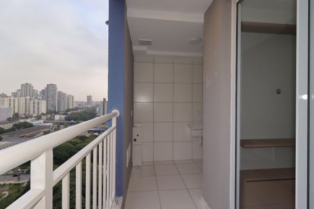 Apartamento para alugar com 42m², 2 quartos e 1 vagaSacada da Sala