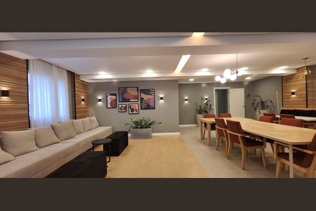 Apartamento para alugar com 37m², 2 quartos e sem vaga