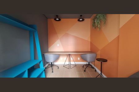 Apartamento para alugar com 37m², 2 quartos e sem vaga