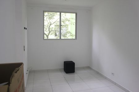 Sala  de apartamento para alugar com 2 quartos, 55m² em Jardim Silvestre, Guarulhos