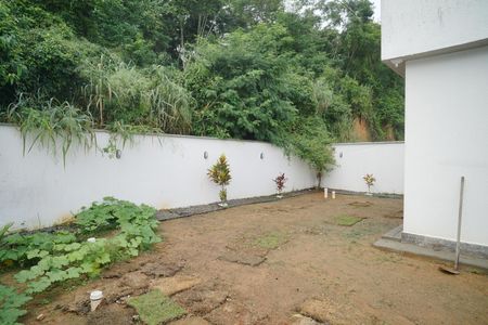 Casa de condomínio para alugar com 49m², 1 quarto e 1 vaga Casa de condomínio para alugar com 49m², 1 quarto e 1 vagaQuintal