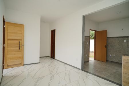 Sala de casa de condomínio para alugar com 1 quarto, 49m² em Flamengo, Maricá