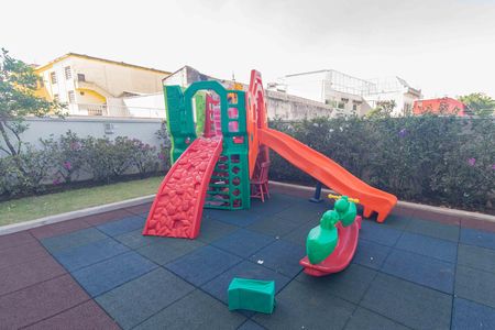 Apartamento à venda com 49m², 2 quartos e 1 vaga Apartamento à venda com 49m², 2 quartos e 1 vagaÁrea comum