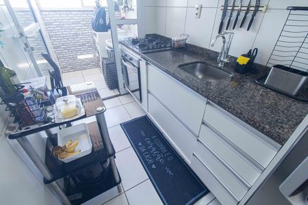Apartamento à venda com 49m², 2 quartos e 1 vaga Apartamento à venda com 49m², 2 quartos e 1 vagaCozinha