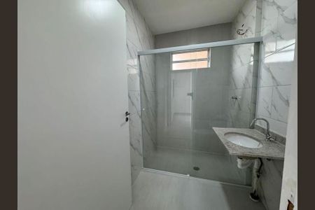 Apartamento para alugar com 56m², 2 quartos e sem vaga Apartamento para alugar com 56m², 2 quartos e sem vagaBanheiro