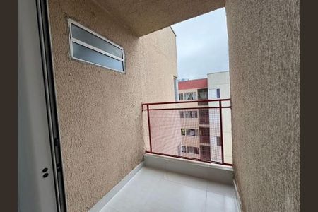 Apartamento para alugar com 56m², 2 quartos e sem vaga Apartamento para alugar com 56m², 2 quartos e sem vagaVaranda