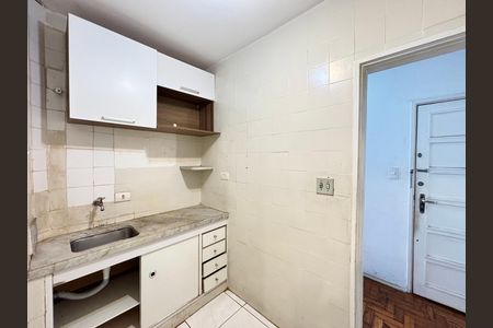 Apartamento à venda com 48m², 1 quarto e sem vaga Apartamento à venda com 48m², 1 quarto e sem vagaCozinha