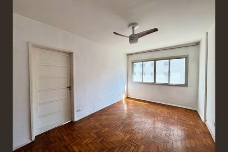 Apartamento à venda com 48m², 1 quarto e sem vaga Apartamento à venda com 48m², 1 quarto e sem vagaSala