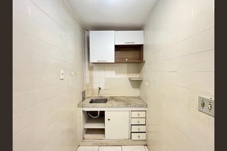 Apartamento à venda com 48m², 1 quarto e sem vaga Apartamento à venda com 48m², 1 quarto e sem vagaCozinha