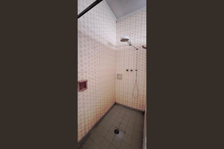 Casa à venda com 236m², 3 quartos e 7 vagas Casa à venda com 236m², 3 quartos e 7 vagasBanheiro