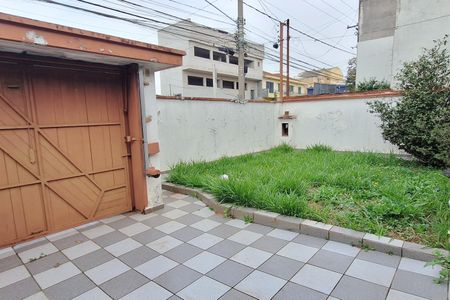 Casa à venda com 236m², 3 quartos e 7 vagas Casa à venda com 236m², 3 quartos e 7 vagasÁrea externa