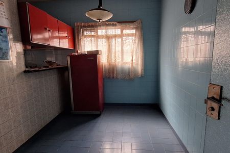 Casa à venda com 236m², 3 quartos e 7 vagas Casa à venda com 236m², 3 quartos e 7 vagasCozinha