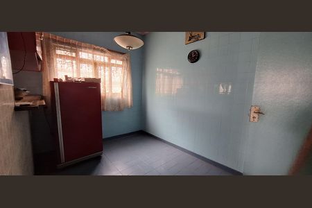Casa à venda com 236m², 3 quartos e 7 vagas Casa à venda com 236m², 3 quartos e 7 vagasCozinha