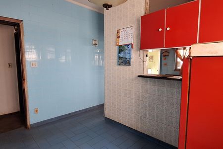 Casa à venda com 236m², 3 quartos e 7 vagas Casa à venda com 236m², 3 quartos e 7 vagasCozinha