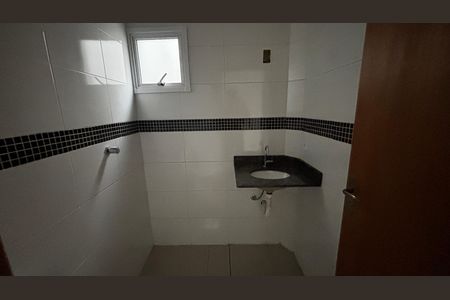 Apartamento à venda com 106m², 2 quartos e 1 vaga Apartamento à venda com 106m², 2 quartos e 1 vagaBanheiro da Suíte