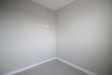 Quarto 2 de apartamento para alugar com 2 quartos, 41m² em Parque Arariba, São Paulo