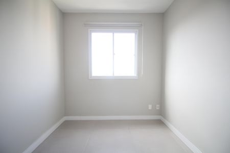 Quarto 1 de apartamento para alugar com 2 quartos, 41m² em Parque Arariba, São Paulo