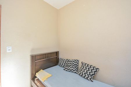 Quarto 1 de casa à venda com 2 quartos, 45m² em Jardim Maria Rita, São Paulo