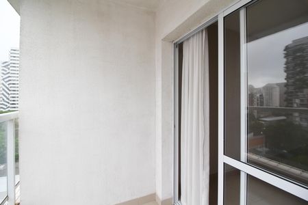 Apartamento para alugar com 40m², 1 quarto e 1 vagaVaranda