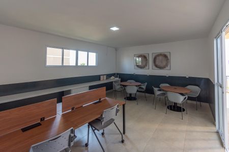Apartamento para alugar com 55m², 2 quartos e 1 vaga Apartamento para alugar com 55m², 2 quartos e 1 vagaÁrea comum - Estação de Trabalho