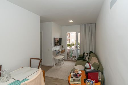 Apartamento para alugar com 55m², 2 quartos e 1 vaga Apartamento para alugar com 55m², 2 quartos e 1 vagaSala de Estar/Jantar