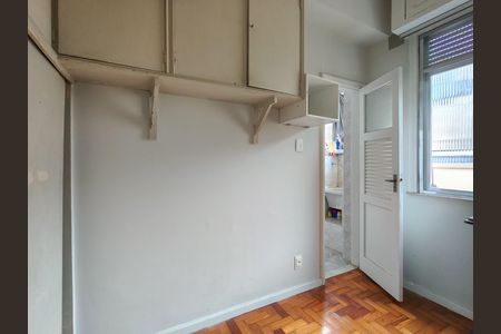 Apartamento para alugar com 90m², 2 quartos e sem vaga Apartamento para alugar com 90m², 2 quartos e sem vagaQuarto de Serviço