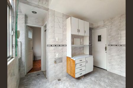 Apartamento para alugar com 90m², 2 quartos e sem vaga Apartamento para alugar com 90m², 2 quartos e sem vagaCozinha e Área de Serviço