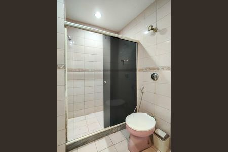 Apartamento para alugar com 90m², 2 quartos e sem vaga Apartamento para alugar com 90m², 2 quartos e sem vagaBanheiro Corredor