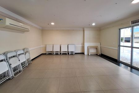 Apartamento à venda com 90m², 2 quartos e sem vaga Apartamento à venda com 90m², 2 quartos e sem vagaÁrea comum