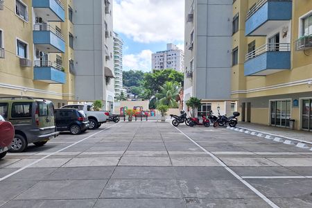 Apartamento à venda com 90m², 2 quartos e sem vaga Apartamento à venda com 90m², 2 quartos e sem vagaÁrea comum