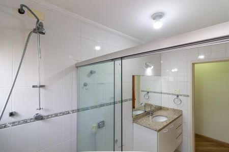 Apartamento para alugar com 115m², 3 quartos e 1 vaga Apartamento para alugar com 115m², 3 quartos e 1 vagaBanheiro 1
