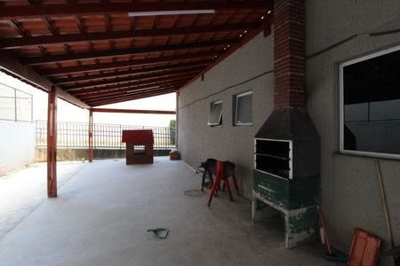 Apartamento para alugar com 34m², 2 quartos e sem vagaÁrea Comum