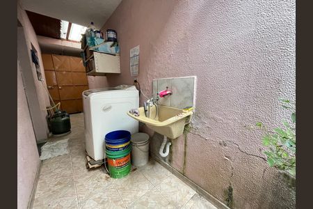 Casa à venda com 94m², 3 quartos e 1 vaga Casa à venda com 94m², 3 quartos e 1 vagaÁrea de Serviço